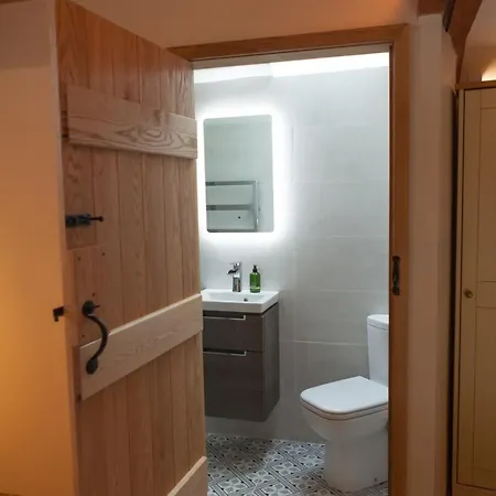 Owls Nook Barn, Luxury Barn With Hot Tub & Sauna * Sandford (Cumbria)