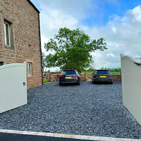 Owls Nook Barn, Luxury Barn With Hot Tub & Sauna Ferienhaus *